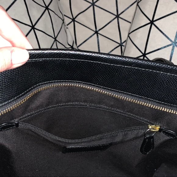 Coach Tote Black - Picture 6 of 8